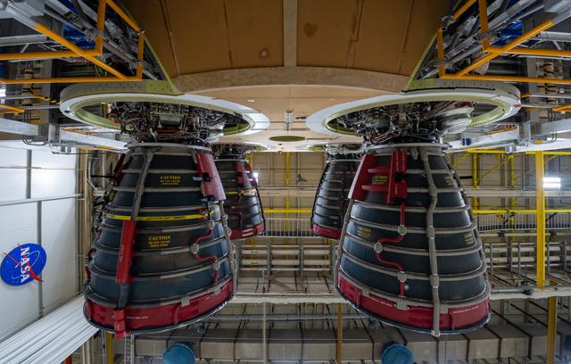 NASA image: All Engines Added to Artemis II Moon SLS Rocket Core Stage